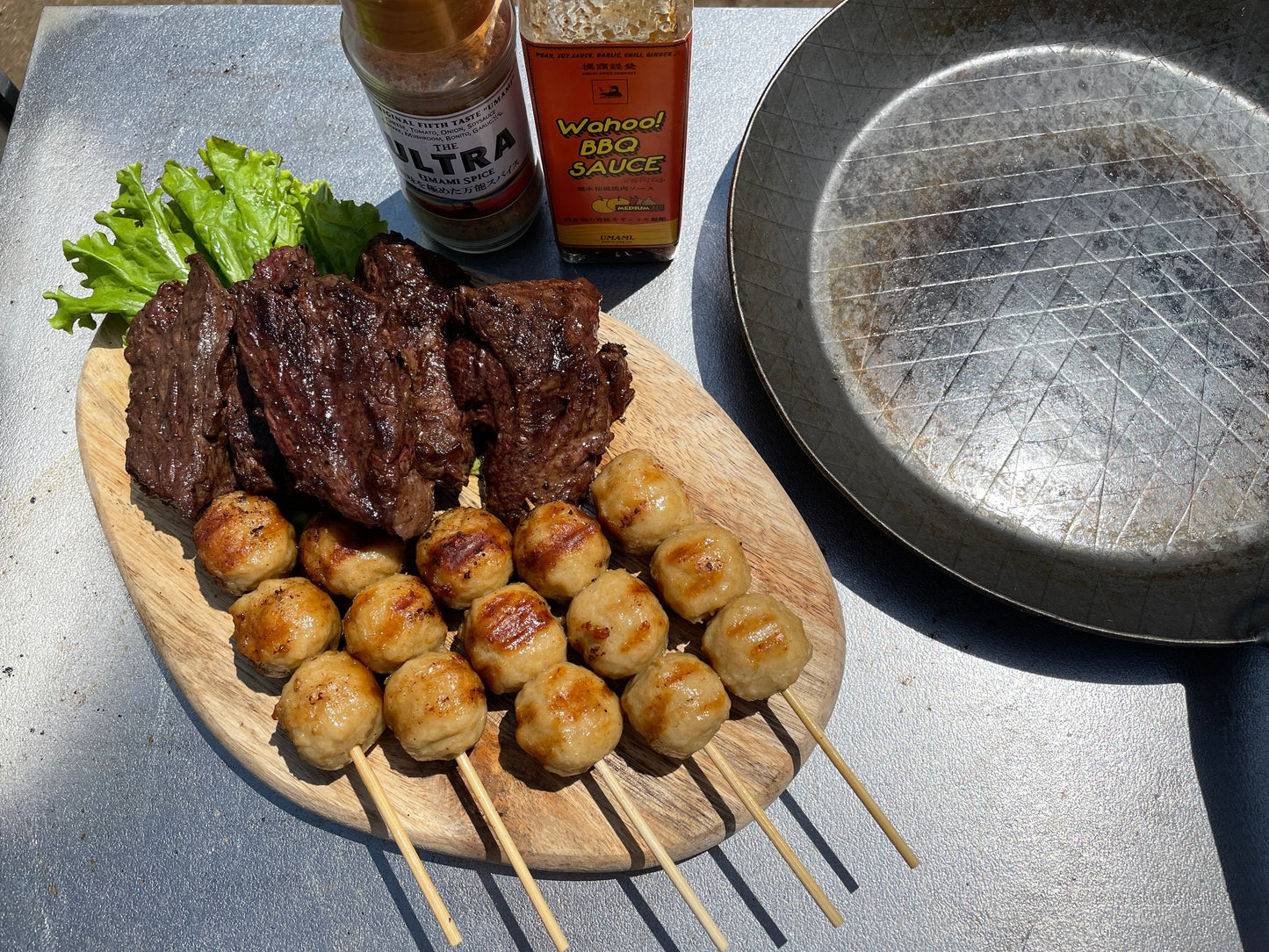 NEW!「Wahoo! BBQ SAUCE 200ml ボトル」1本と「THE ULTRA UMAMI SPICE 100g ボトル」2本の合計3本セット